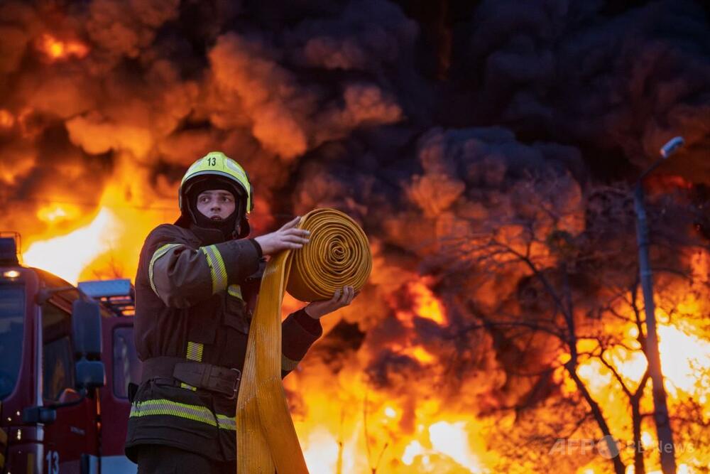 ウクライナ全土で19人死亡、終結へ協議停滞する中ロシア軍が各地で攻撃