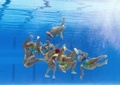 スペイン・バルセロナ（Barcelona）で開催されている第15回世界水泳選手権（15th FINA World Championships）。水中カメラで撮影されたシンクロナイズドスイミング・チームの演技の様子。

チームフリールーティン（FR）予選で演技するカザフスタンの選手（2013年7月23日撮影）。(c)AFP/FRANCOIS XAVIER MARIT