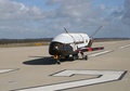 米軍の無人シャトル「X-37B」（2010年4月4日撮影）。(c)AFP/US AIR FORCE/HANDOUT