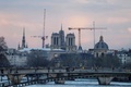 足場の解体が進む仏パリのノートルダム大聖堂（2024年2月12日撮影）。(c)Ludovic MARIN / AFP