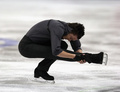 フィギュアスケート全米選手権（2013 Prudential U.S. Figure Skating Championships）は25日、米ネブラスカ（Nebraska）州オマハ（Omaha）にあるセンチュリーリンク・センター（CenturyLink Center）で行われ、男子シングル・ショートプログラム（SP）では、前回王者のジェレミー・アボット（Jeremy Abbott）が84.10点で首位に立った。

演技に臨むジェレミー・アボット（2013年1月25日撮影）。(c)AFP/Getty Images/Jonathan Daniel