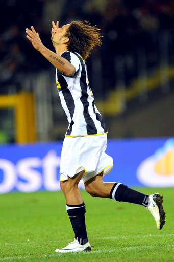 ユベントス カターニアと引き分ける