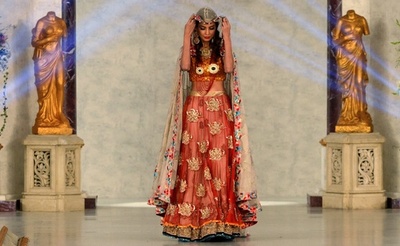 ＜パンテーン・ブライダル・クチュール・ウィーク 2013＞Erum Khan