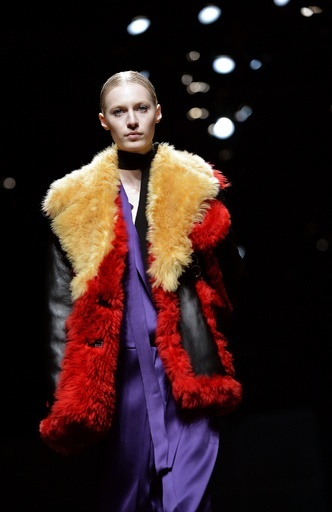 ＜14/15年秋冬ミラノコレクション＞プラダ