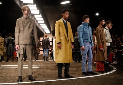 「環境への配慮はフリだけ」 ファッションブランドに批判