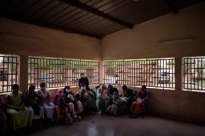 子どもも一緒の女子刑務所 収容者の大半が裁判待ち マリ