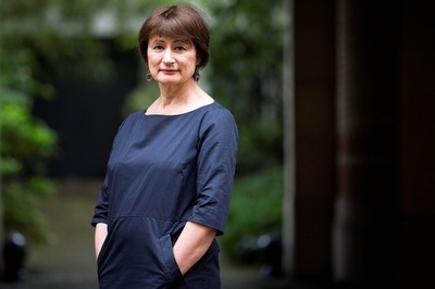 フェミニストは「性行為の前に契約」 反セクハラ運動非難の仏女性作家