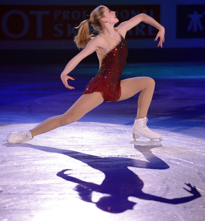 浅田真央らがエキシビションで演技を披露、四大陸選手権