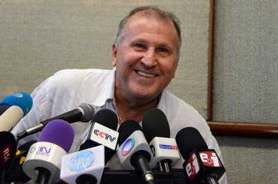 FIFA会長選出馬のジーコ氏、ブラジルサッカー連盟に推薦求める