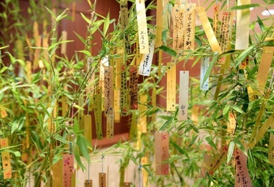 金箔の短冊で星に願いを、ギンザ・タナカで七夕イベント