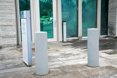 オスロの米国大使館爆発、警察は「テロの可能性」も視野に捜査