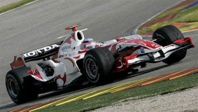 ＜07 F1＞参戦2年目のシーズンへ期待を寄せるスーパーアグリ - 東京