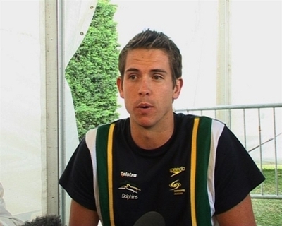 【動画】100メートル男子自由形、金メダル候補のA・ベルナール選手とE・サリバン選手