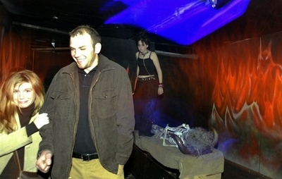 お化けより怖い客が続出、台湾のテーマパーク