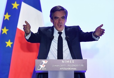 仏警察、フィヨン氏の自宅を家宅捜査 本人には党内からも批判