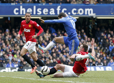 チェルシーがマンU退け準決勝進出、FAカップ