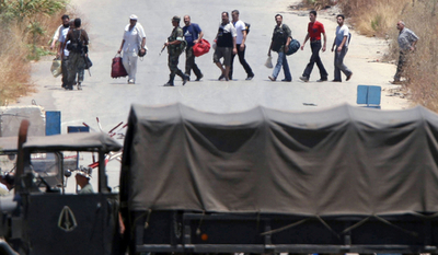 レバノン北部のナハル・アルバレド難民キャンプから150人以上が避難