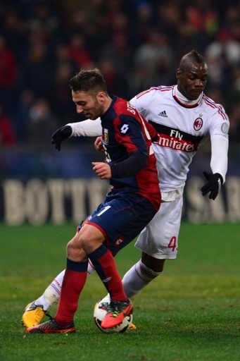 バロテッリらの得点で10人のミランが快勝