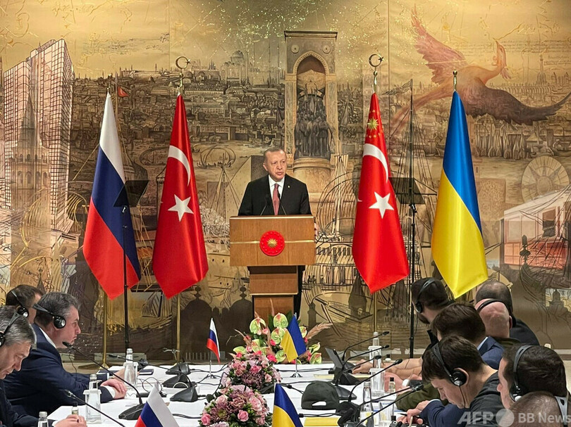 ロシア・ウクライナ、対面の停戦交渉開始 トルコ