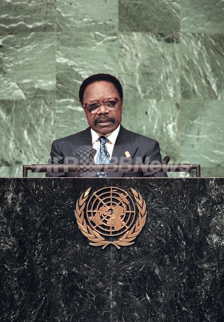 ガボンのボンゴ大統領、死去 在任期間は41年半