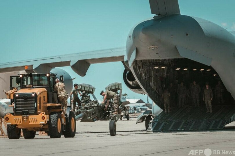 ウクライナ西部の武器庫を破壊、西側供与の榴弾砲も ロシア国防省