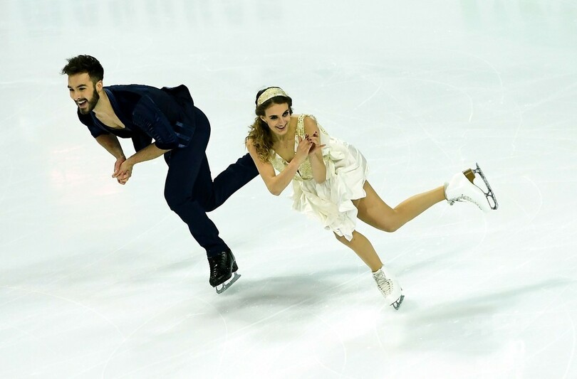 宮原がSP3位発進、前回女王メドベデワが首位 GPファイナル