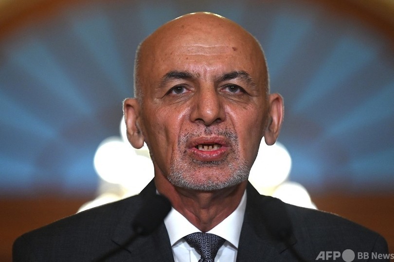 UAE、アフガン大統領の受け入れ発表 「人道上の理由」