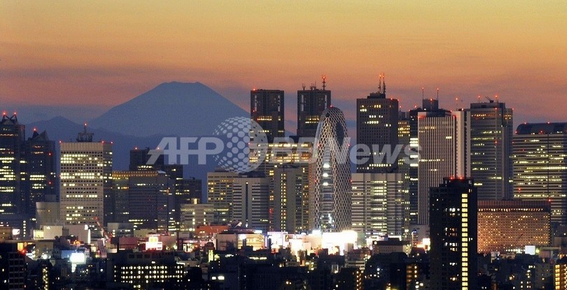 S&P、日本国債を格下げ 「民主党政権に戦略なし」 S&P、日本国債を格下げ 「民主党政権に戦略なし」