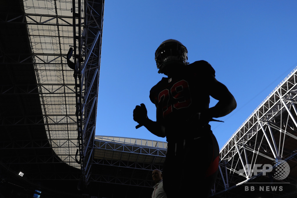 NFL選手の脳振とうが激減、危険タックルに関する新ルール導入が要因か NFL選手の脳振とうが激減、危険タックルに関する新ルール導入が要因か