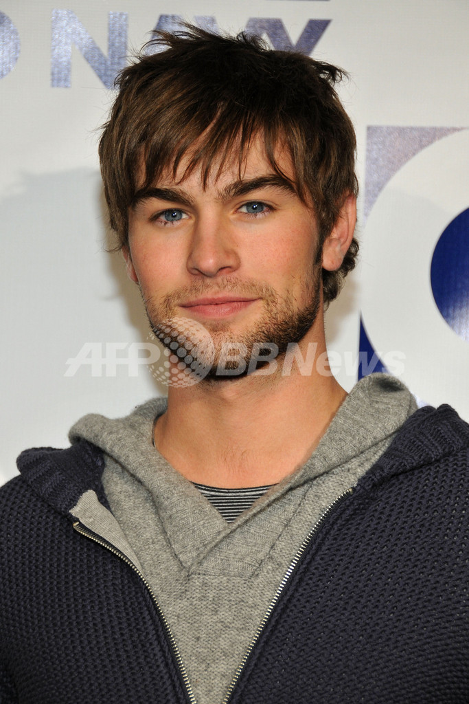 オールドネイビー主催のイベントにヘイデン・パネッティーアーらが登場