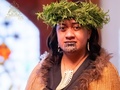 先住民マオリの王、キインギ・トゥヘイティア・ポタタウ・テ・フェロフェロ7世の葬儀に参列するナ・ワイ・ホノ・イ・テ・ポ・パキ新女王。ニュージーランド・ナルアワヒアで。キインギタンガ提供（2024年9月5日撮影、提供）。(c)AFP PHOTO / KIINGITANGA