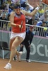 女子テニス、国別対抗戦フェドカップ、ワールドグループ1部準決勝、ロシア対ドイツ。リターンを狙うロシアのアナスタシア・パフリュチェンコワ（2015年4月18日撮影）。(c)AFP/ALEXANDER NEMENOV