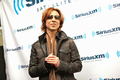 X JAPANのYOSHIKIが23日、自身のラジオ番組「YOSHIKIラジオ」のスタートを発表するため、米ニューヨーク（New York）のシリウスXM（SiriusXM）スタジオを訪れた（2011年5月23日撮影）。(c)AFP/Getty Images/Roger Kisby