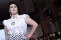 「パルプ ファッション・ウィーク」で発表された「Jean Ida Creations」の作品（2015年4月11日撮影）。(c)AFP/LOIC VENANCE