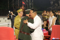北朝鮮の平壌で、朝鮮戦争の「戦勝記念日」を祝う式典に出席する金正恩総書記（中央）。朝鮮中央通信（KCNA）提供（2022年7月27日撮影、28日公開）。(c)AFP PHOTO/KCNA VIA KNS