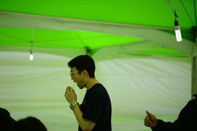 韓国旅客船沈没、船内から16人の遺体を収容 死者49人に