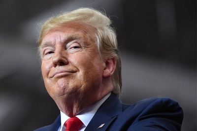 トランプ氏に2.2億円支払い命令、財団の資金流用で NY州最高裁