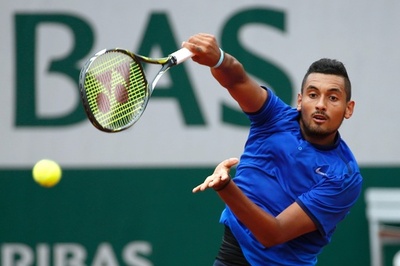 キリオス、不可解な警告に激怒も2回戦へ 全仏OP