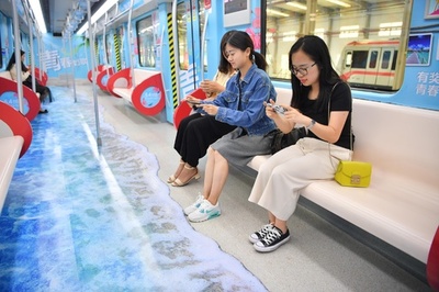 地下鉄で音声鳴らす行為は禁止、昆明市の新ルール 罰則も