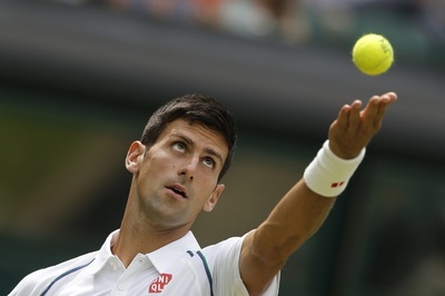 ジョコビッチ快勝、記録的な暑さも問題なし ウィンブルドン選手権