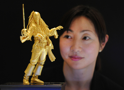 「24金のジャック船長」3600万円、ディズニー生誕110周年で販売