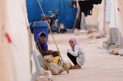 米、難民受け入れ上限を3万人に削減へ 過去最低