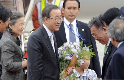 温暖化問題は米国がリードを、国連事務総長インタビュー