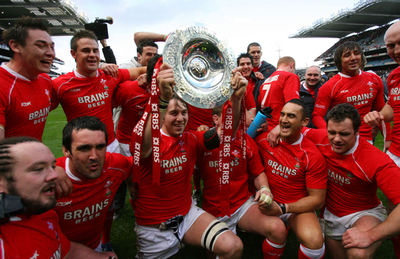 ウェールズ アイルランドを降しトリプルクラウンを達成