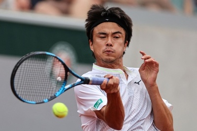 ダニエル太郎は初戦敗退、地元選手にフルセット負け 全仏OP