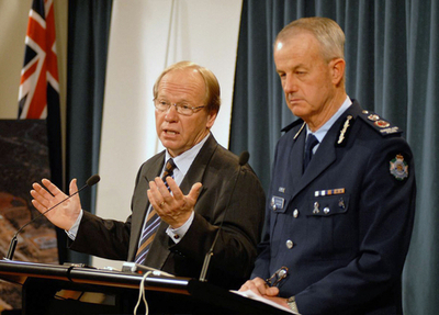 英テロ未遂事件、8人目の容疑者はオーストラリアで拘束