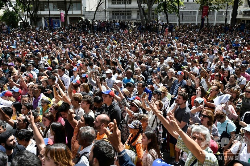 ベネズエラ野党指導者、マドゥロ氏との協議拒否 大規模デモ呼び掛け