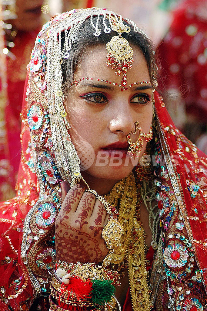 インドで安価な集団結婚式が人気 写真3枚 国際ニュース Afpbb News