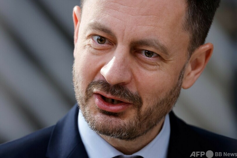 スロバキア、ウクライナに地対空ミサイル「S300」供与