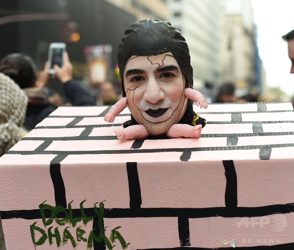 華やか衣装で練り歩く、米NYで復活祭のパレード 写真23枚 国際